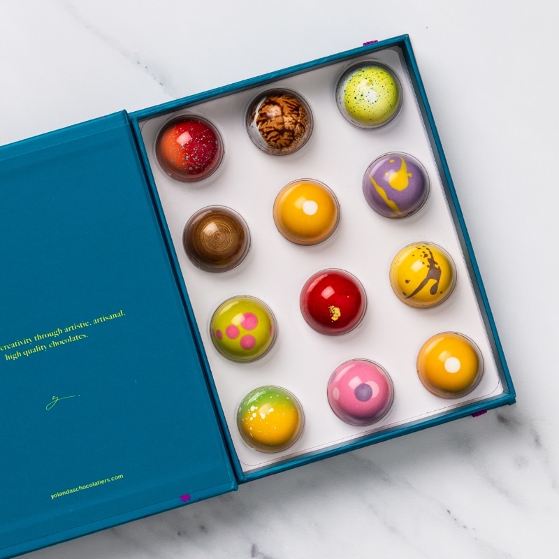 Box of 12 bonbons inner